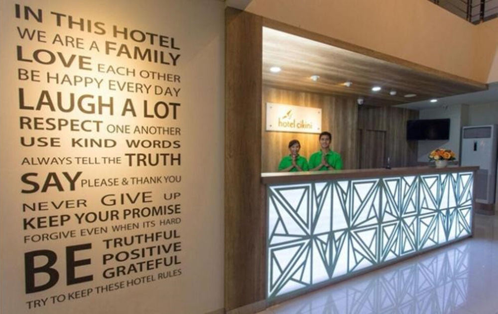 Whiz Hotel Cikini Jakarta Eksteriør billede