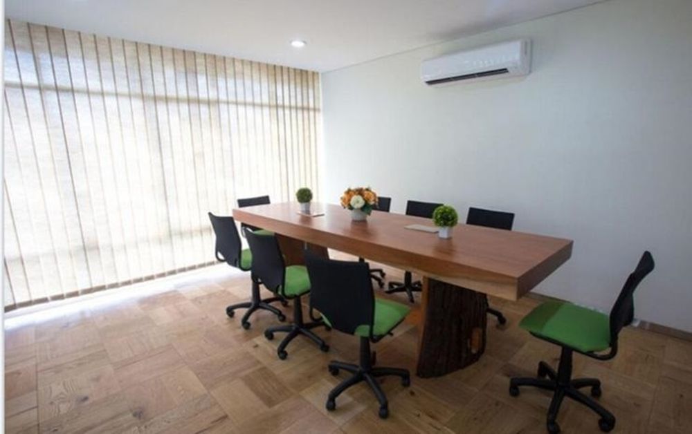 Whiz Hotel Cikini Jakarta Eksteriør billede